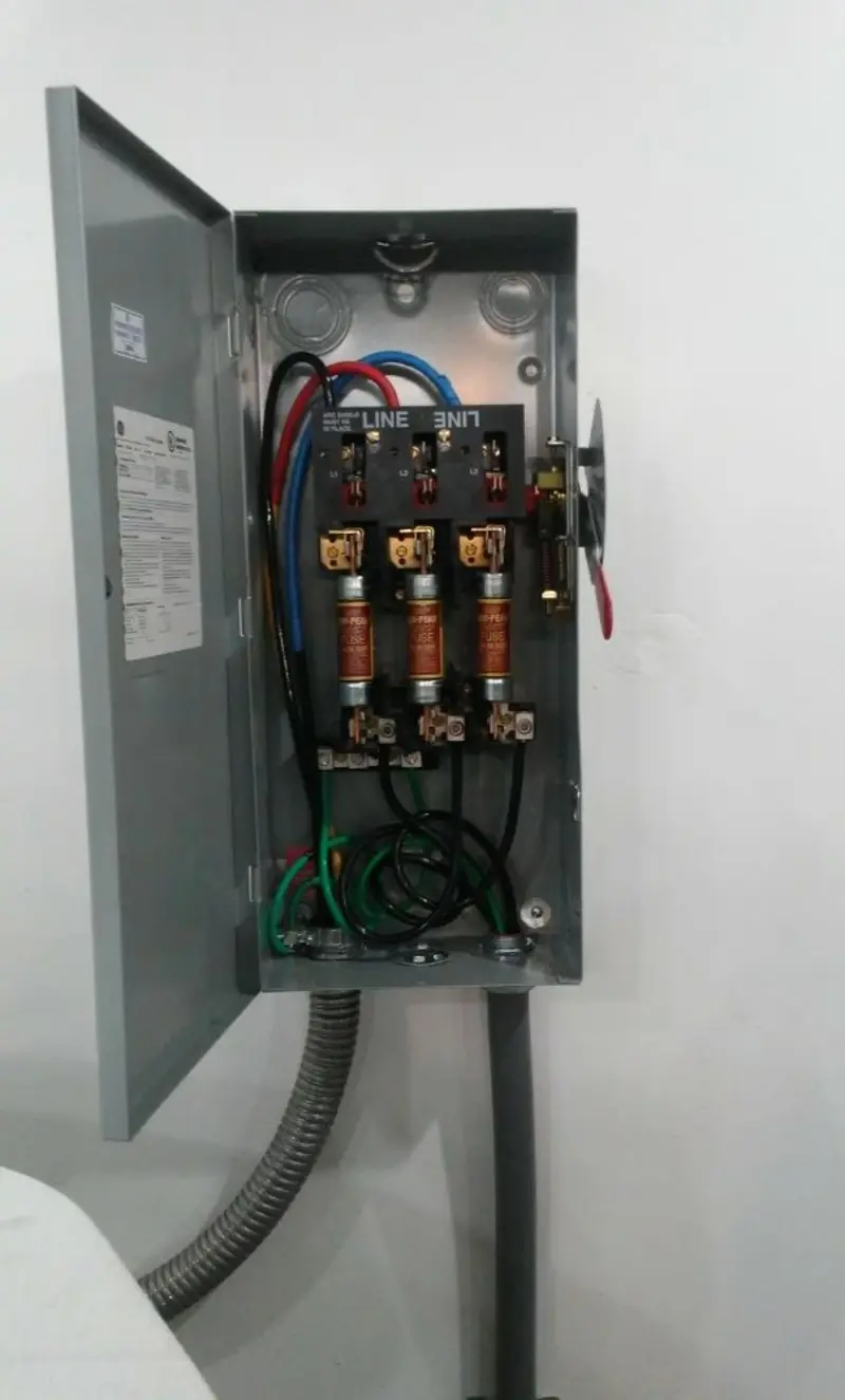 Three-phase disconnect switch installed for Electrical Wiring & Rewiring in River Park
